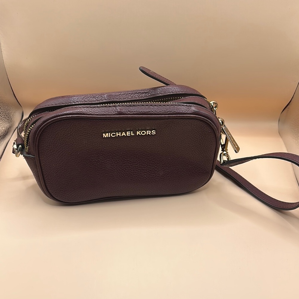 Michael Kors Crossbody Bag